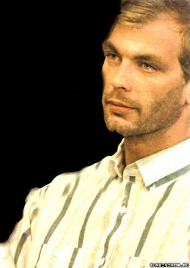 Несколько интересных фактов из жизни Джеффри Дамера Несколько интересных фактов из жизни Джеффри Дамера