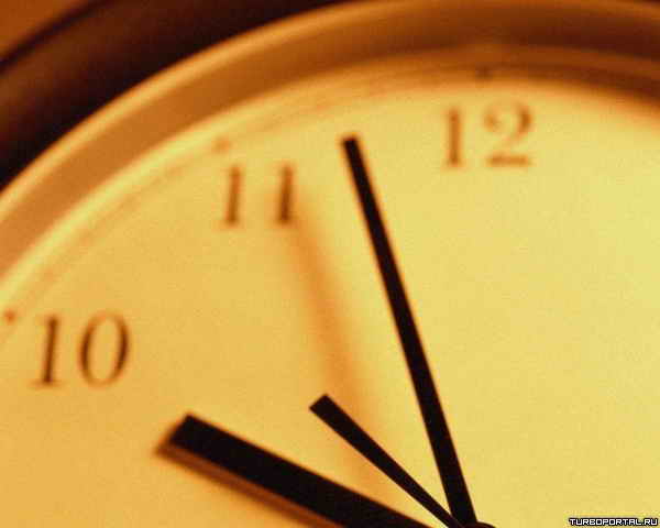 В Питере пересмотрели комендантский час для несовершеннолетних В Питере пересмотрели комендантский час для несовершеннолетних