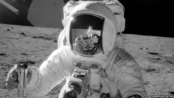 Почему люди перестали летать на луну? Почему люди перестали летать на луну?